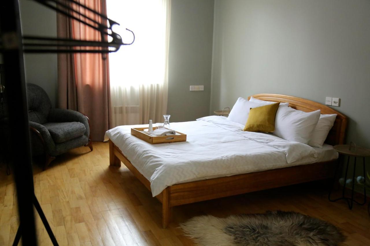 Hotelise I Our-Yard Apartment Єреван Екстер'єр фото